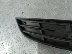 Заглушка (решетка) в бампер Volkswagen Passat, 2007 г.