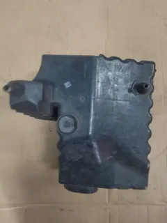 Корпус воздушного фильтра Land Rover Discovery, 2005 г.