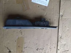 Кнопка стеклоподъемника переднего правого Volvo V40, 2001 г.