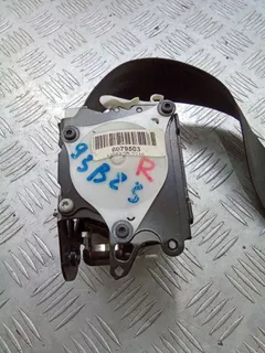 Ремень безопасности задний правый Audi A4, 2003 г.