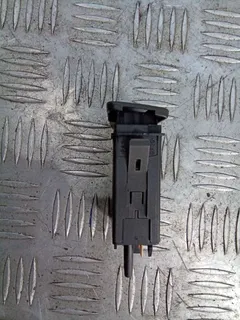 Кнопка подогрева заднего стекла Volkswagen Golf, 1999 г.