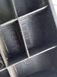 Пластик салазок сиденья Audi A6 allroad, 2001 г.