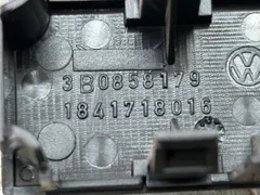 Заглушка Volkswagen Passat, 2002 г.