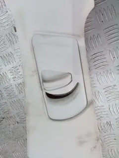 Обшивка стойки центральной левой Audi A4, 2008 г.