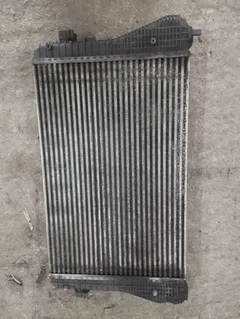 Интеркулер Audi A3, 2006 г.