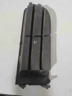 Заглушка (решетка) в бампер Volkswagen Polo, 2003 г.