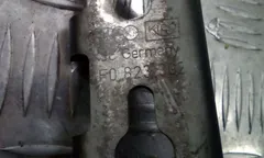 Петля капота Audi A6, 2007 г.