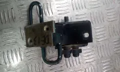 Петля двери задней правой Volkswagen Passat, 2000 г.