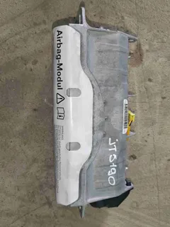 Подушка безопасности пассажира Volkswagen Jetta, 2008 г.