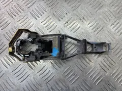 Скелет ручки наружной передней левой Volkswagen Passat, 2002 г.