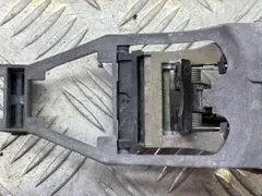 Скелет ручки наружной передней левой Volkswagen Passat, 2002 г.