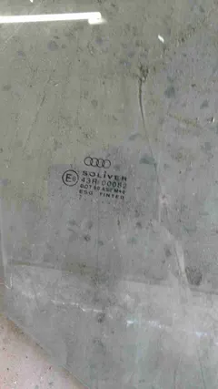 Стекло двери передней правой Audi A6, 1999 г.