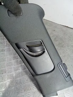 Обшивка стойки центральной правой Audi Q7, 2014 г.