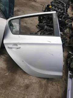 Дверь задняя правая Hyundai i20, 2009 г.