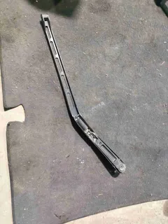 Щеткодержатель (поводок стеклоочистителя, дворник) Mercedes-Benz C-Класс, 2001 г.