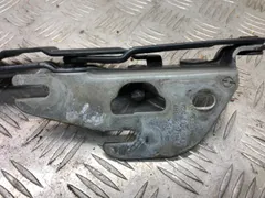 Петля крышки багажника Audi A6, 2001 г.