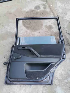 Дверь задняя правая Volkswagen Passat, 1994 г.