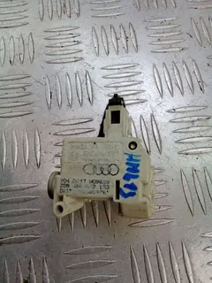 Активатор замка крышки топливного бака Audi A6 allroad, 2004 г.