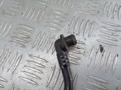 Трубка вакуумного насоса Audi A4, 2000 г.