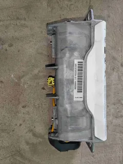 Подушка безопасности пассажира Volkswagen Jetta, 2008 г.