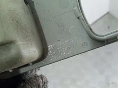 Крючок для одежды Audi A6 allroad, 2001 г.