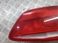 Фонарь крышки багажника правый Volkswagen Passat, 2012 г.