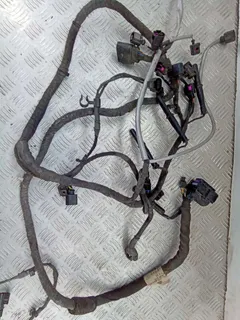 Проводка двигателя Volkswagen Passat, 2012 г.