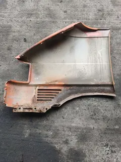 Крыло переднее правое Volkswagen Transporter, 1996 г.