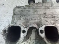 Коллектор впускной Audi A4, 2000 г.