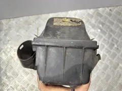 Корпус воздушного фильтра Volkswagen Golf, 1990 г.