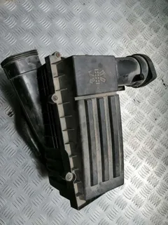 Корпус воздушного фильтра Volkswagen Passat, 2012 г.