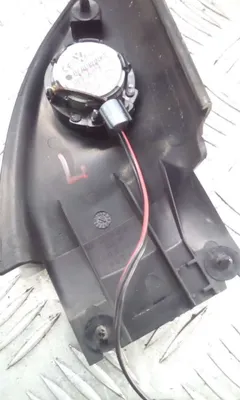 Динамик высокочастотный (пищалка) Volkswagen Passat, 2002 г.
