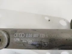Кронштейн крепления бампера Audi A4, 2000 г.