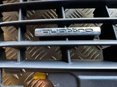 Решетка радиатора Audi A8, 2005 г.