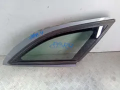 Стекло кузовное боковое правое Audi A4, 2009 г.