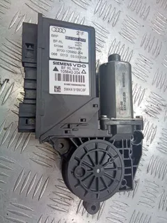 Моторчик стеклоподъемника передний левый Audi A4, 2006 г.