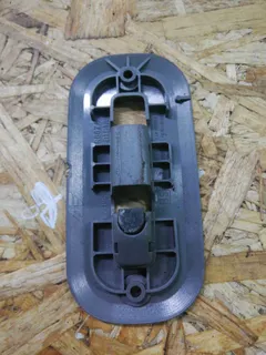 Пластик салазок сиденья Volkswagen Sharan, 2000 г.