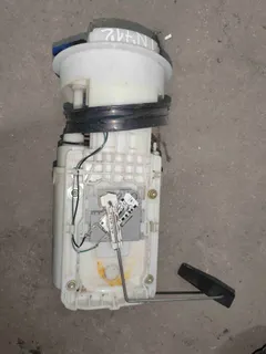 Насос топливный Volkswagen Polo, 2004 г.