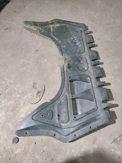 Защита двигателя Volkswagen Golf, 2006 г.