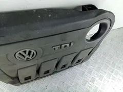 Декоративная крышка двигателя Volkswagen Passat, 2011 г.