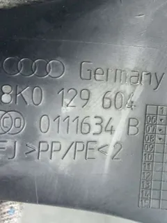 Патрубок воздушного фильтра Audi A4, 2008 г.