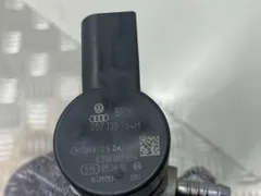 Топливная рампа Audi A6, 2009 г.