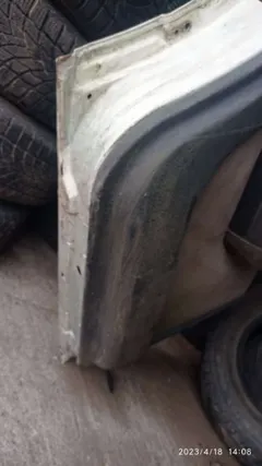 Дверь задняя левая Audi 80, 1995 г.