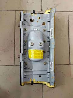 Подушка безопасности пассажира Volkswagen Golf, 1995 г.