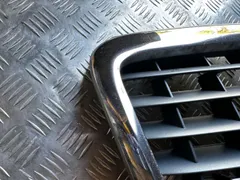 Решетка радиатора Audi A8, 2005 г.