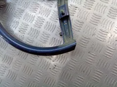 Петля крышки багажника Volkswagen Passat, 2011 г.
