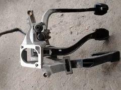 Узел педальный (блок педалей) Audi A4, 1997 г.