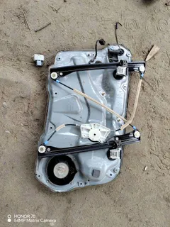 Стеклоподъемник электрический Volkswagen Golf, 2001 г.