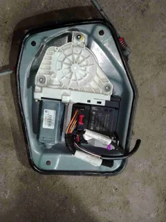 Стеклоподъемник электрический Volkswagen Golf, 2005 г.