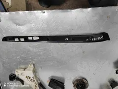 Накладка декоративная на торпедо Audi A4, 2003 г.